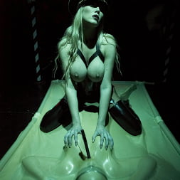 Deviant